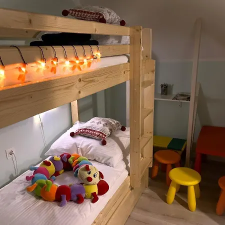 U Gruszkow - Pod Chojnikiem Chalet *