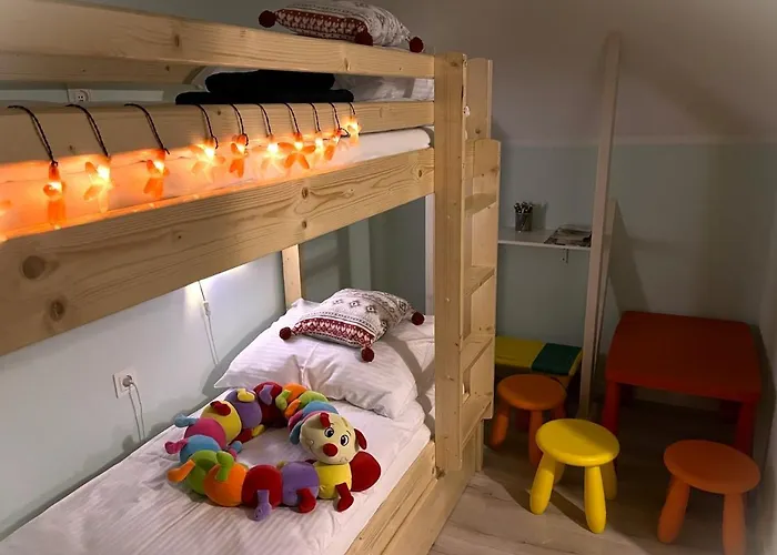 U Gruszkow - Pod Chojnikiem Chalet *